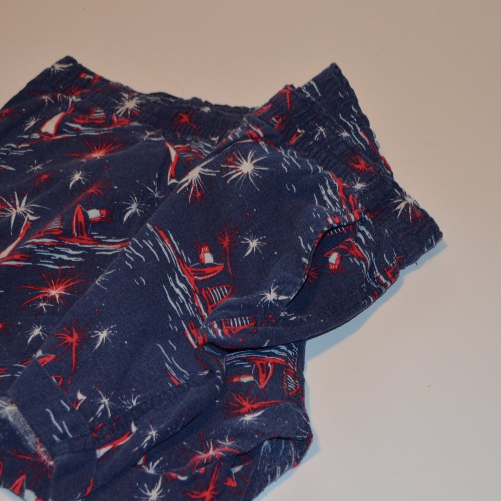 Shorts - Picture 6 of 6